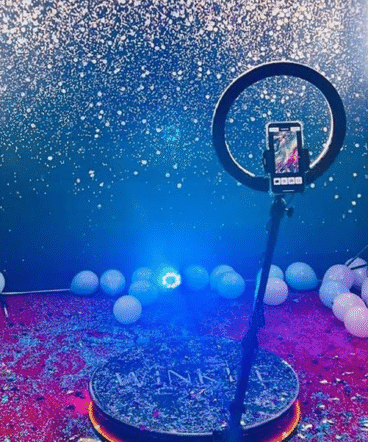 12 Days of Christmas Day 4